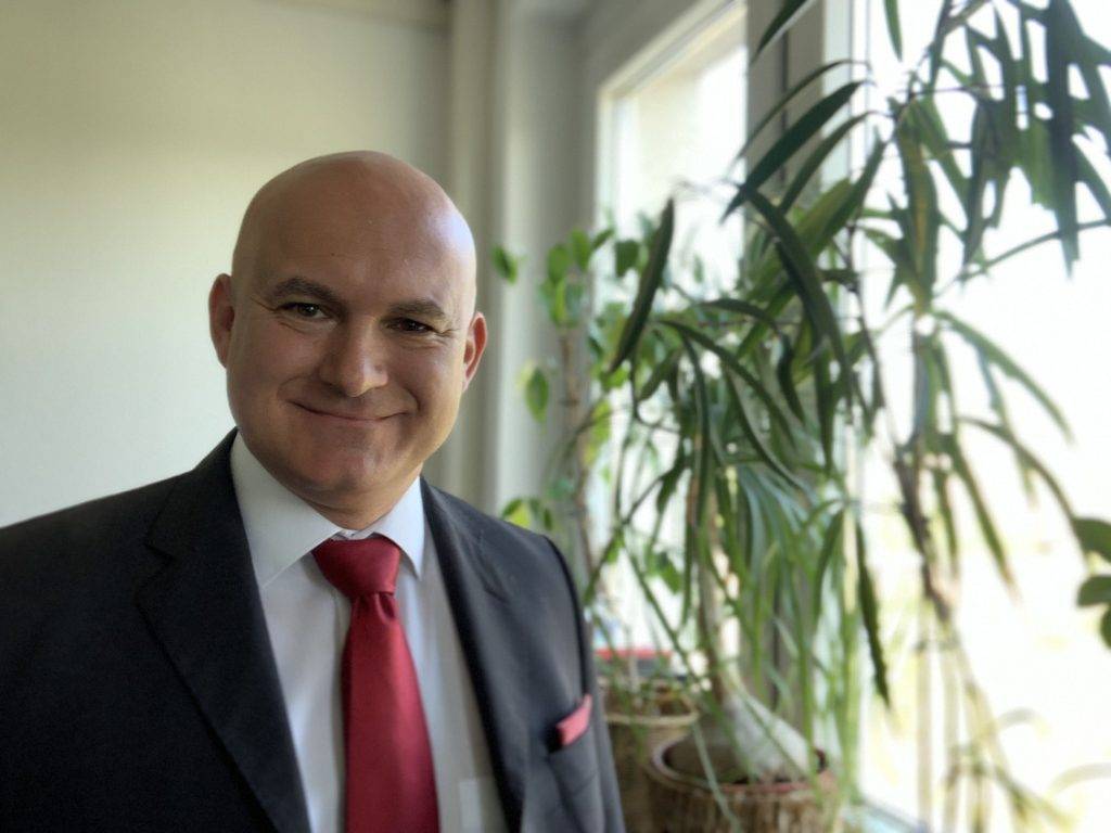 Daniel Hentschel - Der Personalberater - EXECUTIVE SEARCH